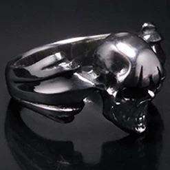 2 Abnormal Sides M Skull Ring