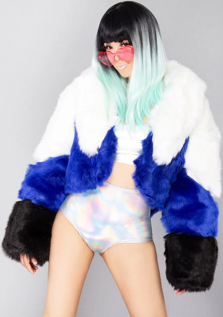 Azalea Wang Mad World Night Queen Faux Fur Coat 3 Azalea Wang Mad World Night Queen Faux Fur Coat