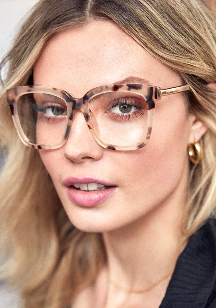 DIFF Eyewear Bella Blue Light Glasses In Cream/Tortoise The Great Fantastic 3 DIFF Eyewear Bella Blue Light Glasses In Cream/Tortoise The Great Fantastic