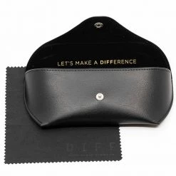 DIFF Eyewear Gia Sunglasses In Matte Black/Grey Gradient 9 DIFF Eyewear Gia Sunglasses In Matte Black/Grey Gradient