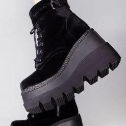 Demonia Shoes Midnight Seance Platform Boots