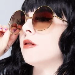 LASR Accessories Road Trip Round Sunglasses In Gold/Brown