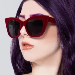 TopFoxx Venice Sunglasses In Red Velvet